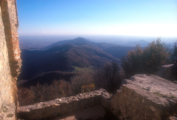 Colli Euganei (Pd), Monte Venda, Veduta dai ruderi dell'ex Monastero degli Olivetani.