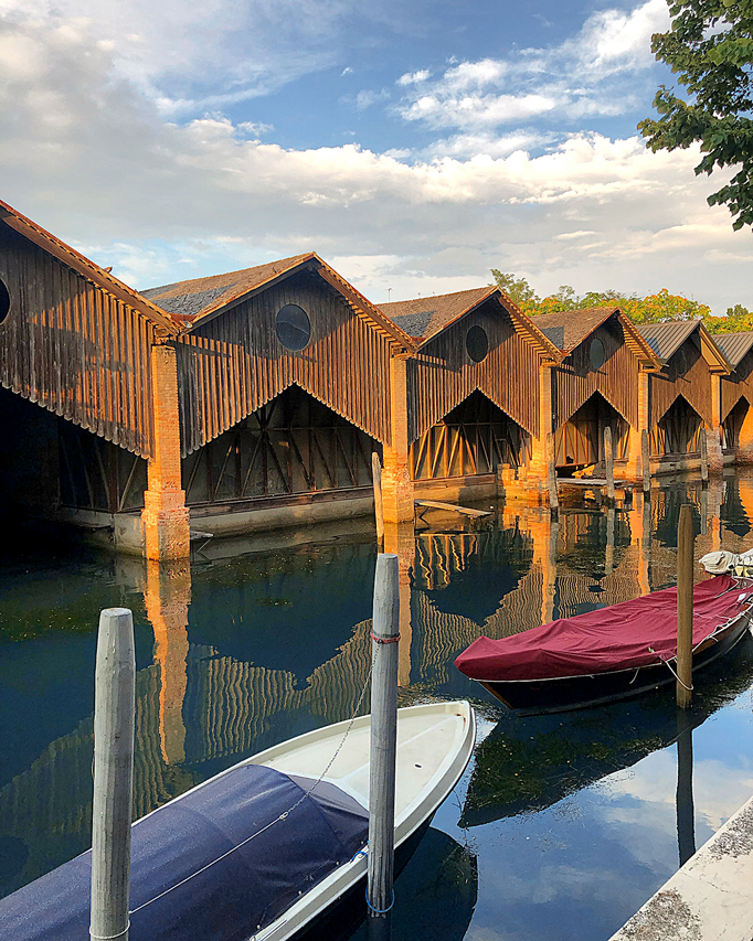 Lido di Venezia, Rimessa per barche.