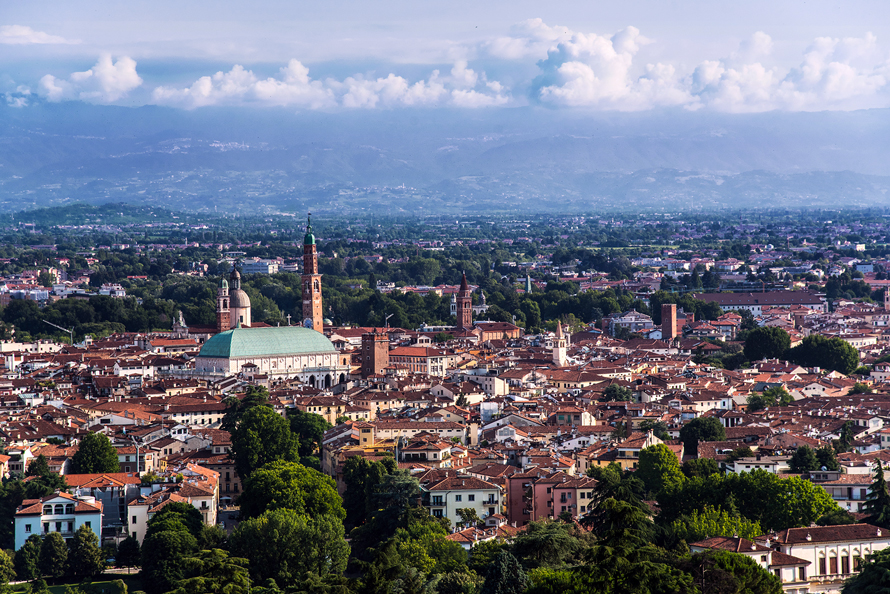 Vicenza, Veduta panoramica dal Santuario della Madonna di Monte Berico.