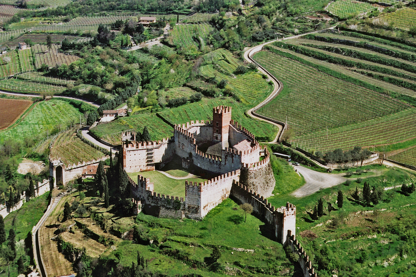 Soave (Vr), Il Castello.