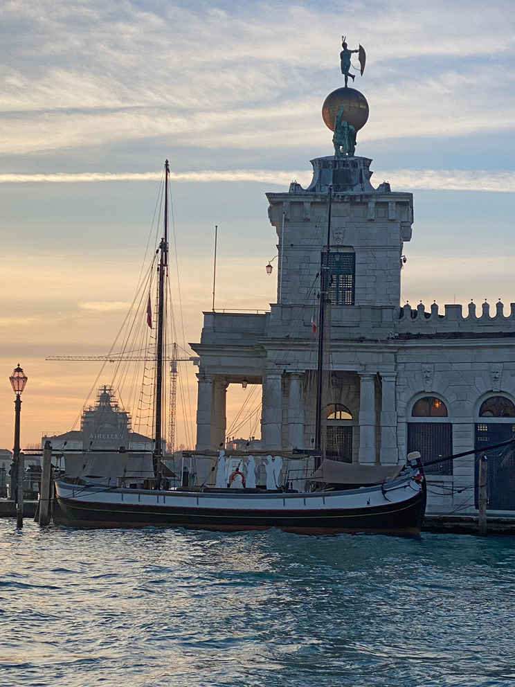 Venezia, Punta della Dogana. Presepe nel Trabaccolo "Il Nuovo Trionfo".